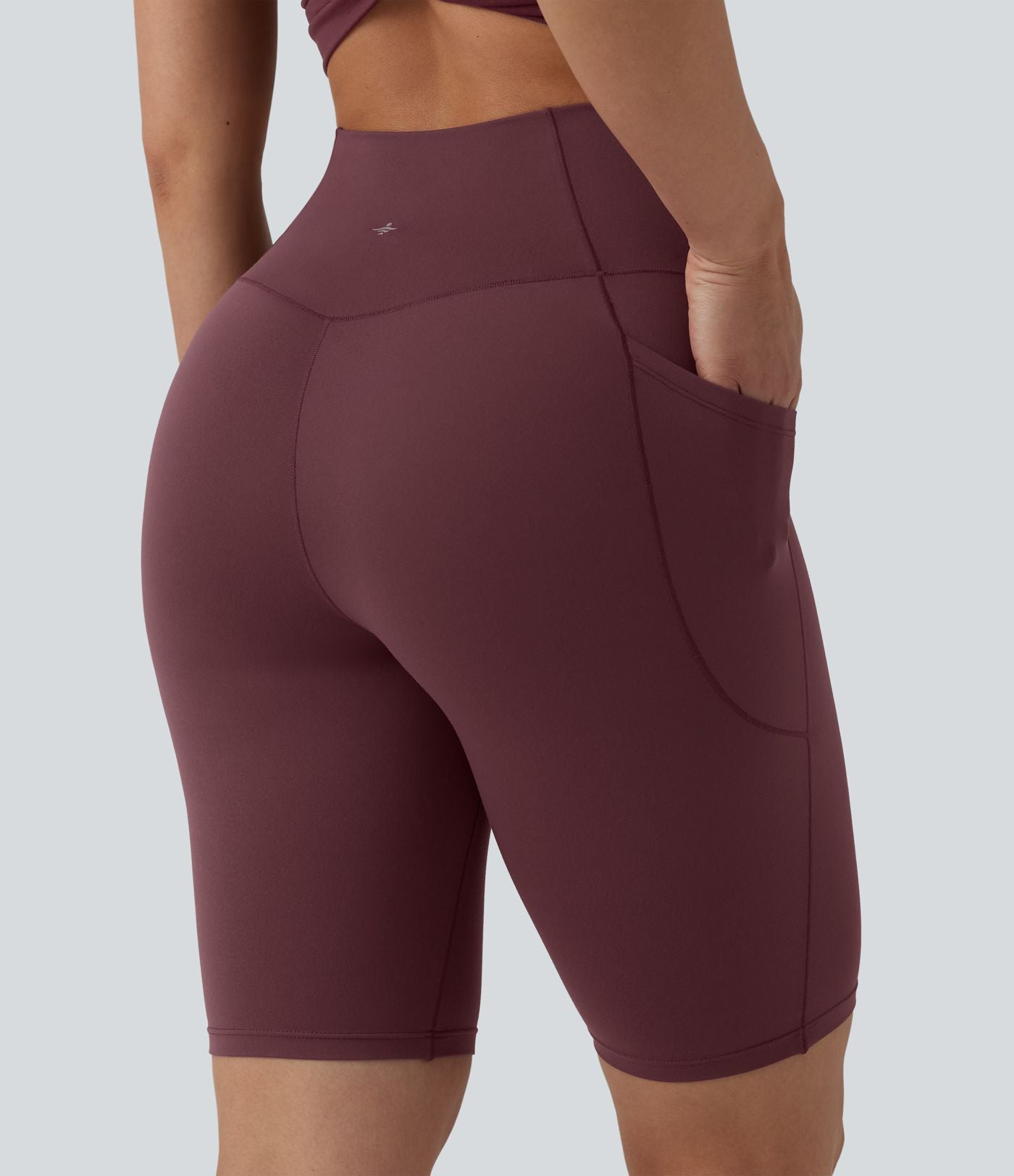 SoftlyZero™ Short cycliste de yoga croisé taille haute 23 cm avec poches - UPF50+