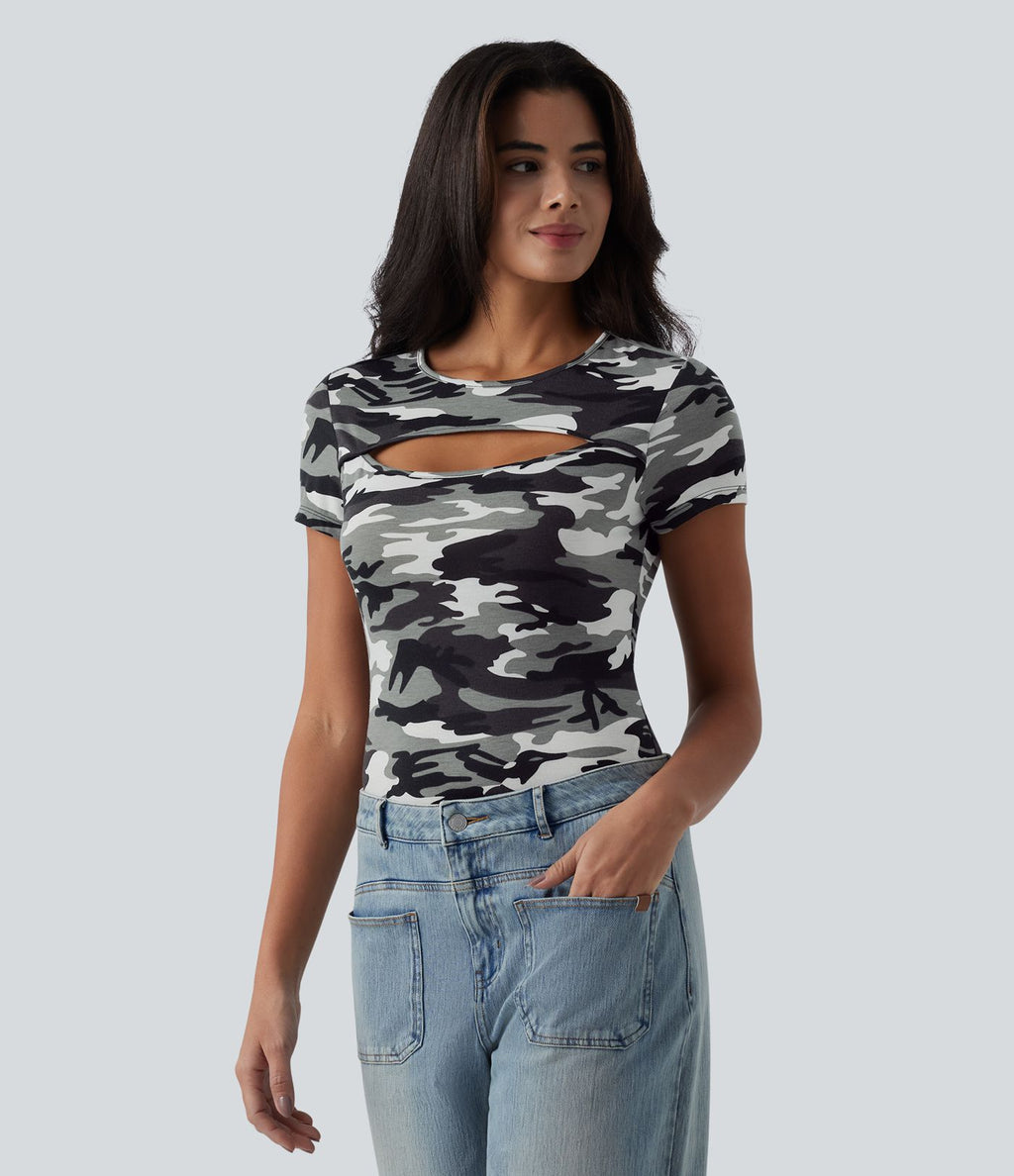 T-shirt casual col rond manches courtes échancré imprimé camouflage