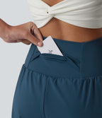 Short de yoga 2-en-1 SoftlyZero™ Airy effet frais InstantCool taille ultra-haute 22,8 cm avec poches