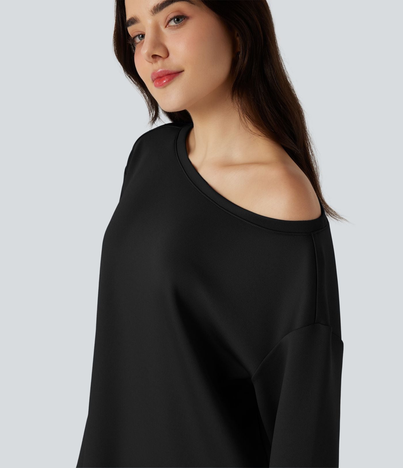 Sweat-shirt col bateau manches longues coupe décontractée