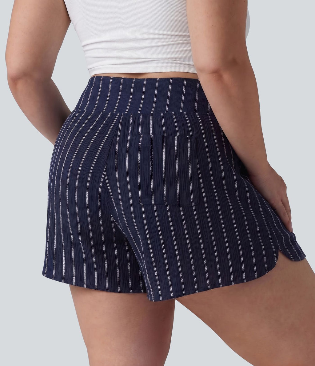 Short rayé grande taille taille haute avec ourlet arrondi et poches