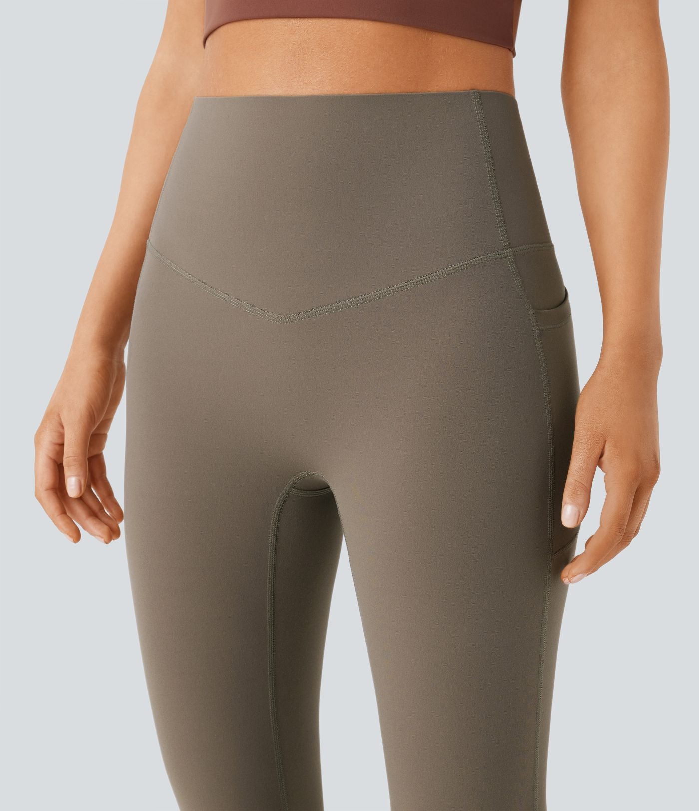 Pantalon de yoga à coupe bootcut gainant taille haute avec poches Halara UltraSculpt™