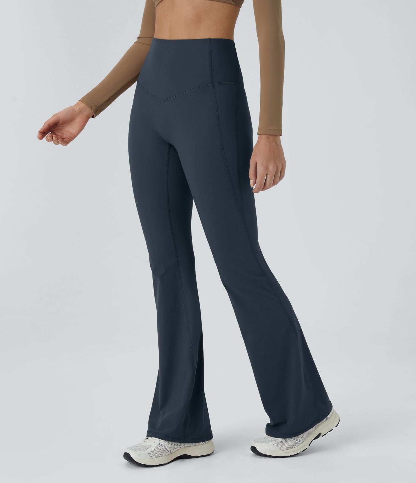 Pantalon 7/8 d'entraînement gainant galbant taille haute avec poches Halara UltraSculpt™