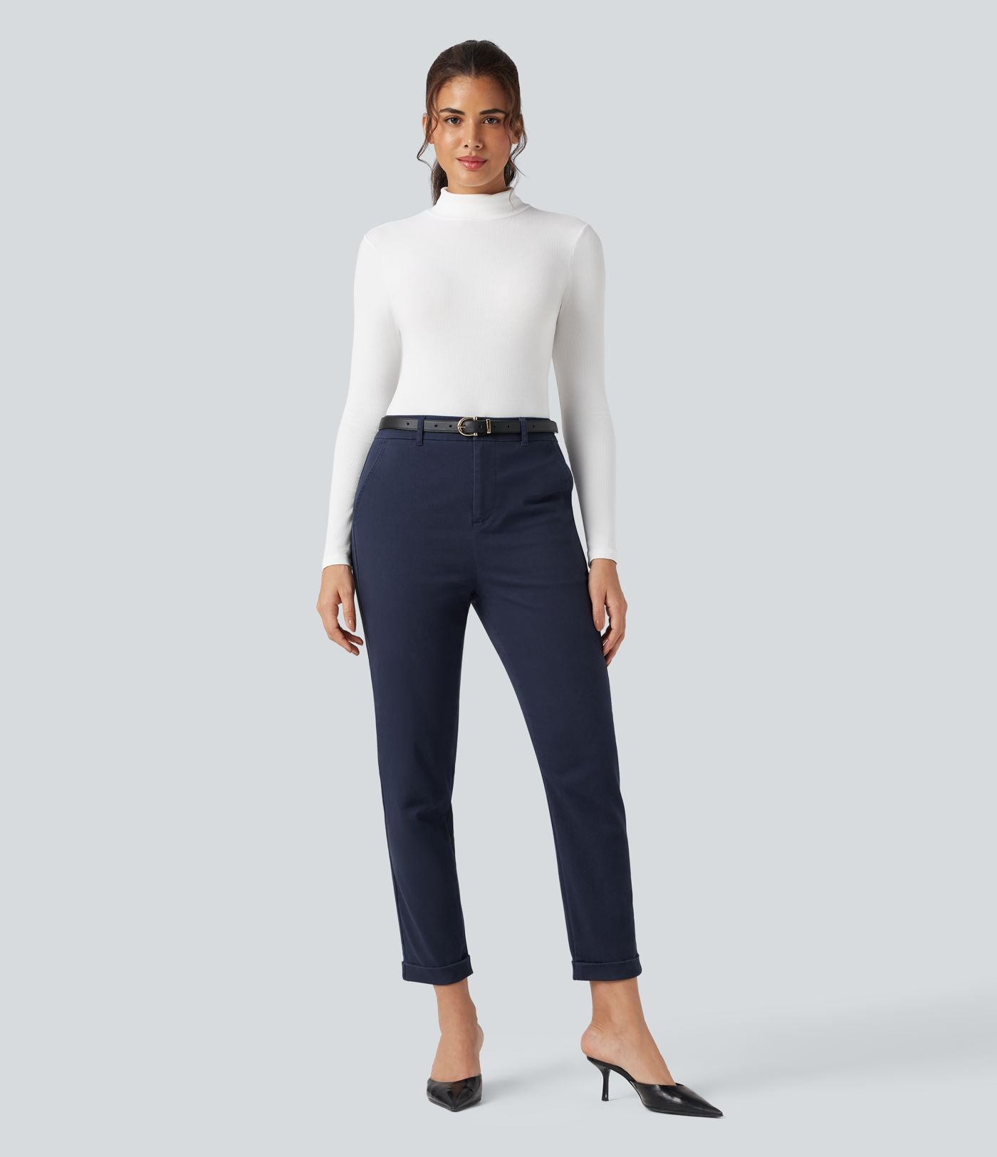 Pantalon coton 7/8 coupe ajustée taille mi-haute avec poches