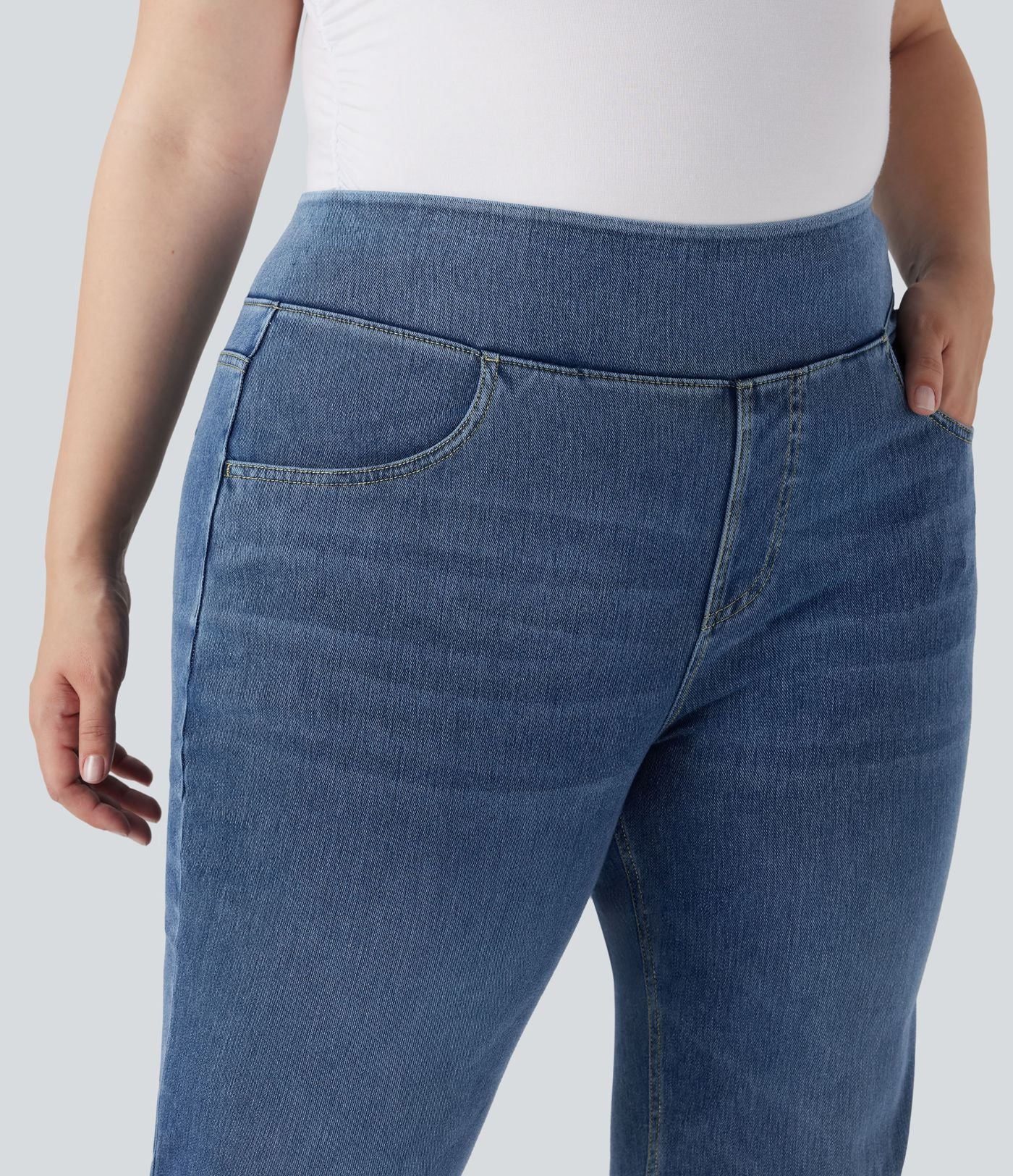 Jean décontracté Halara Flex™ grande taille bootcut taille haute en maille extensible délavée avec multiples poches