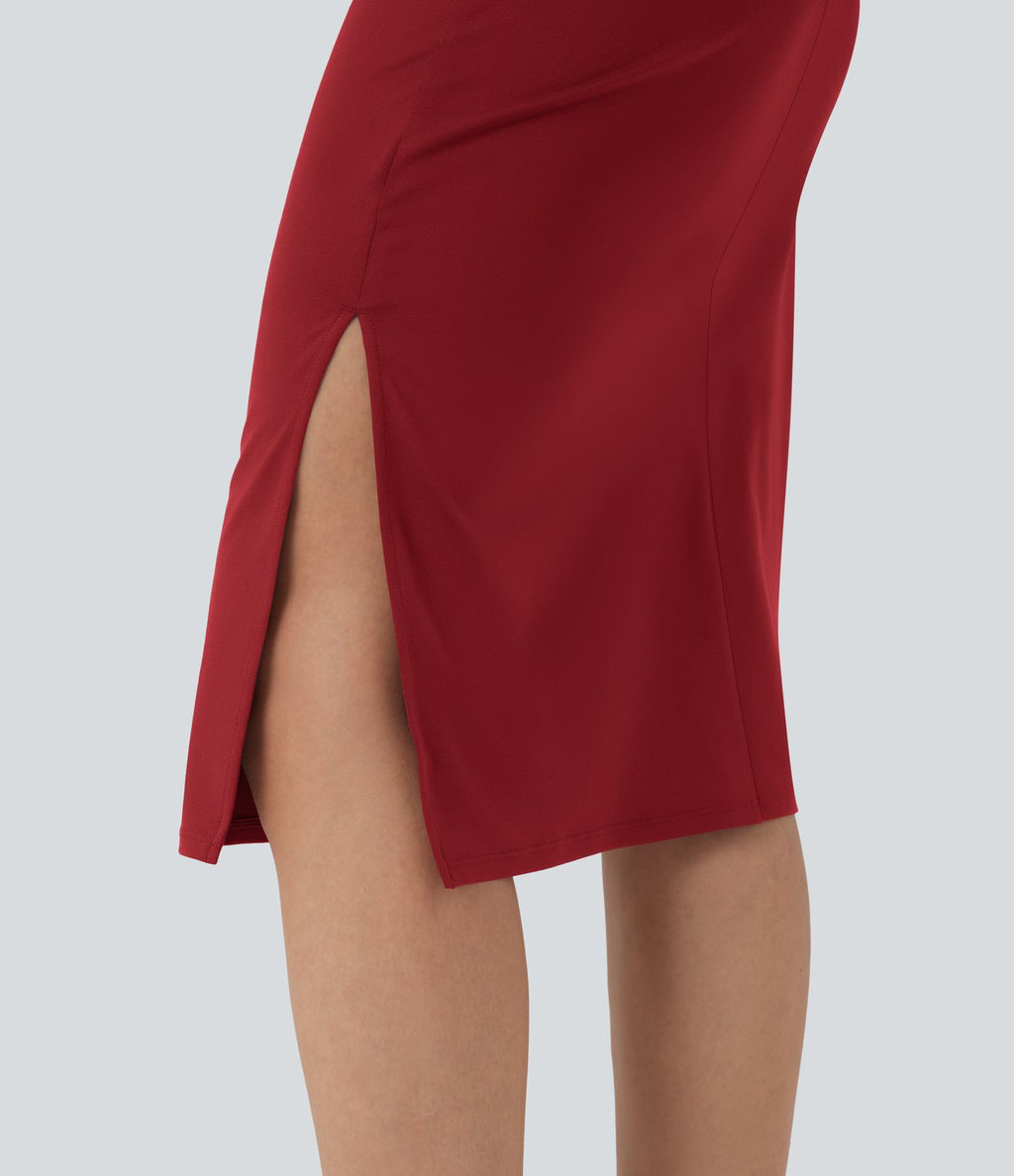 Robe tailleur mi-longue moulante manches courtes froncée