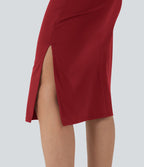 Robe tailleur mi-longue moulante manches courtes froncée