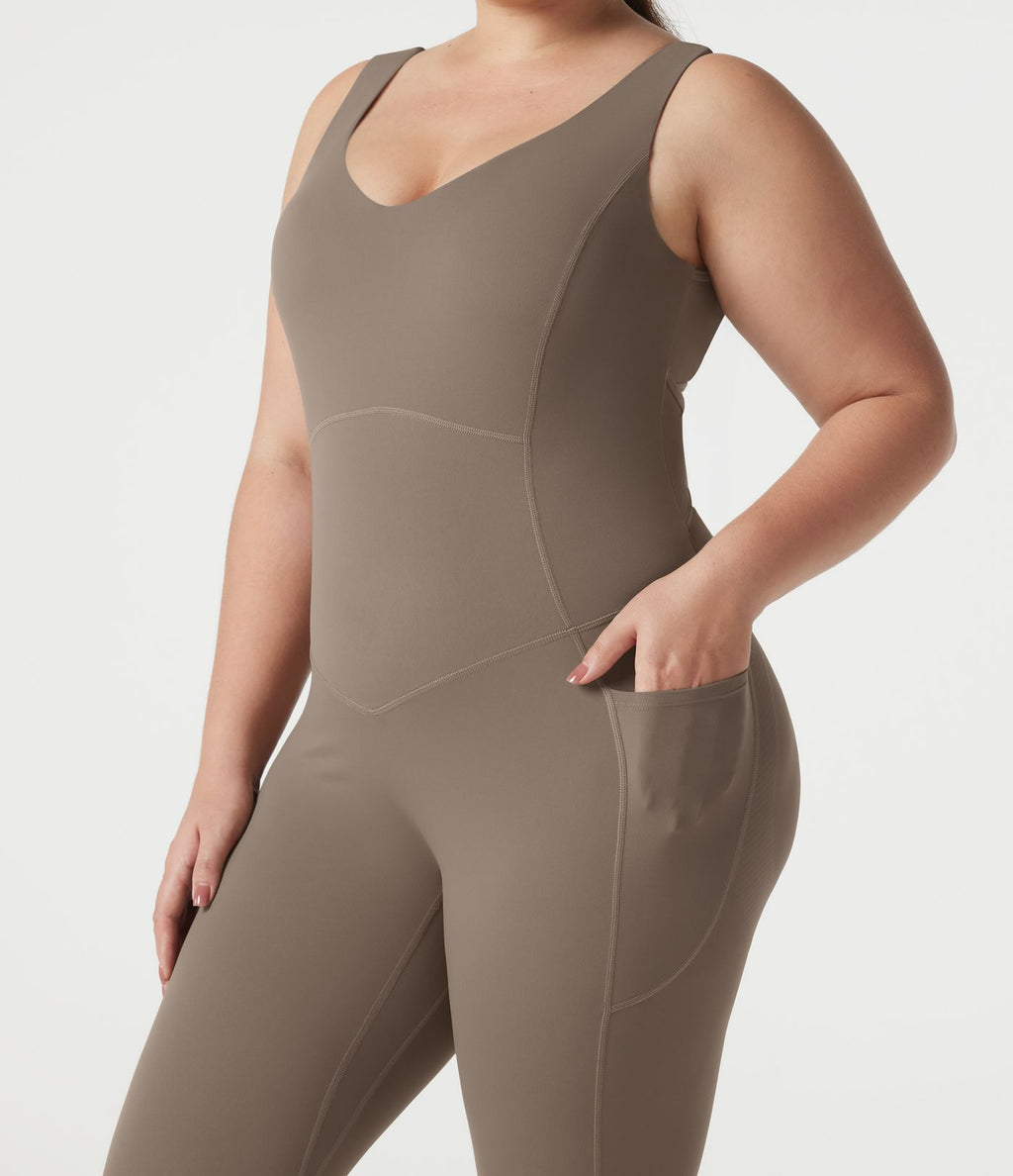 Combinaison de sport grande taille Halara UltraSculpt™ col V croisé dos nu ventre plat push-up brassière intégrée avec poches