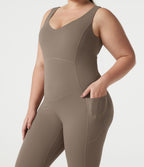 Combinaison de sport grande taille Halara UltraSculpt™ col V croisé dos nu ventre plat push-up brassière intégrée avec poches
