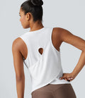 Débardeur de yoga chiné avec découpe et ourlet croisé