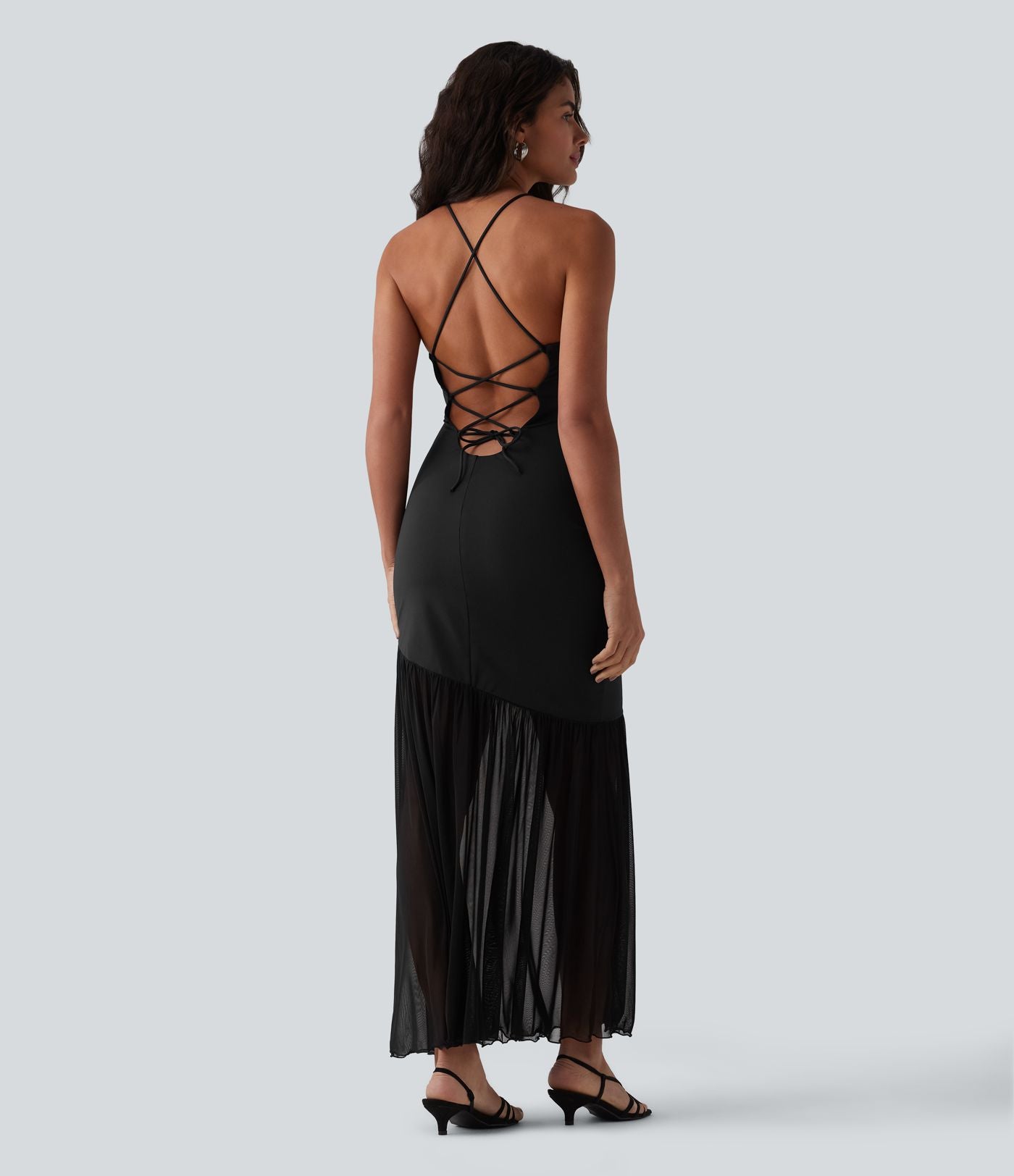 Robe maxi fluide bretelles décolleté cœur à lacer maille contrastante
