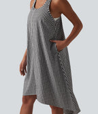 Robe midi resort fluide à carreaux vichy dos nu dos nageur coupe asymétrique avec soutien-gorge intégré et poches