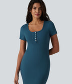 Robe midi casual moulante en maille côtelée à manches courtes, col henley et bas sirène