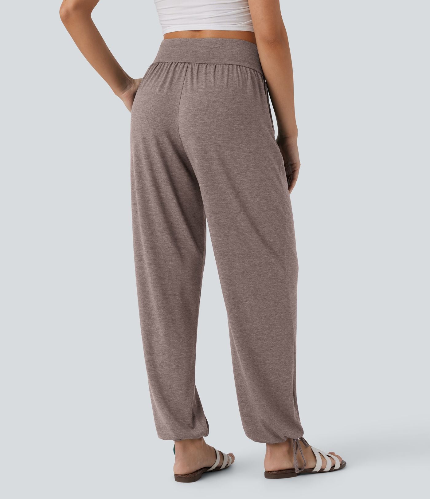 Pantalon de jogging décontracté à taille haute croisée avec poches latérales et cordon de serrage
