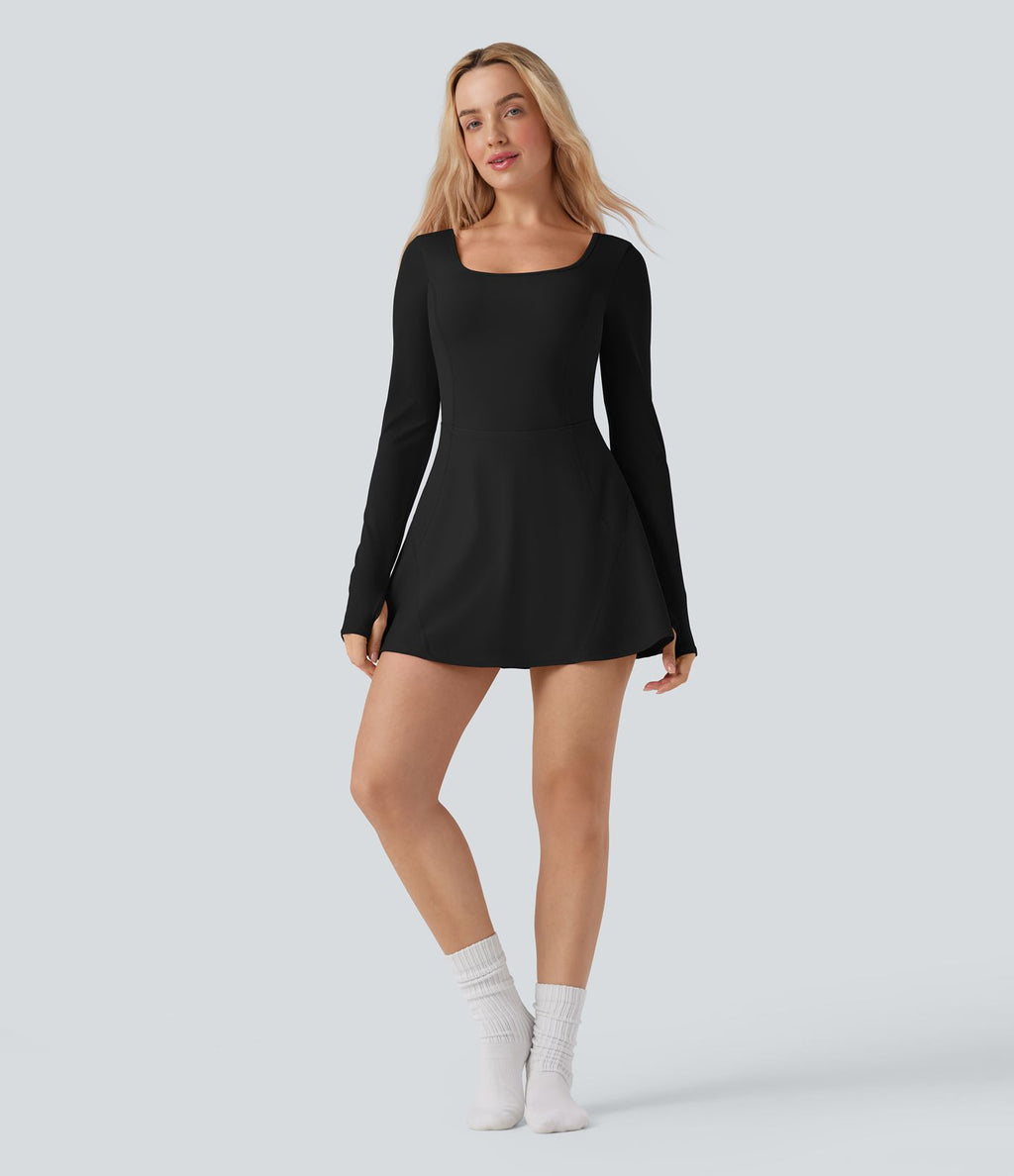 Robe de danse courte SoftlyZero™ Airy col U manches longues avec passe-pouces 2-en-1 effet frais InstantCool et poches, accès facile Easy Peasy