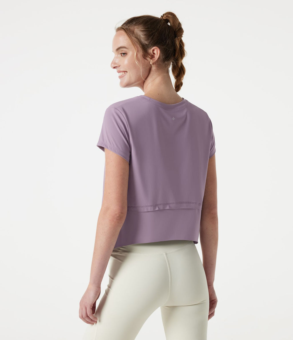 Haut de sport de running Halara UltraSculpt™ Cool, séchage rapide, col rond, manches courtes, ourlet asymétrique haut-bas, coupe ample — UPF50+