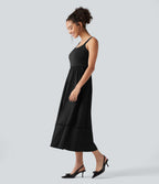 Robe midi fluide de vacances coupe trapèze à col carré avec découpes et poches