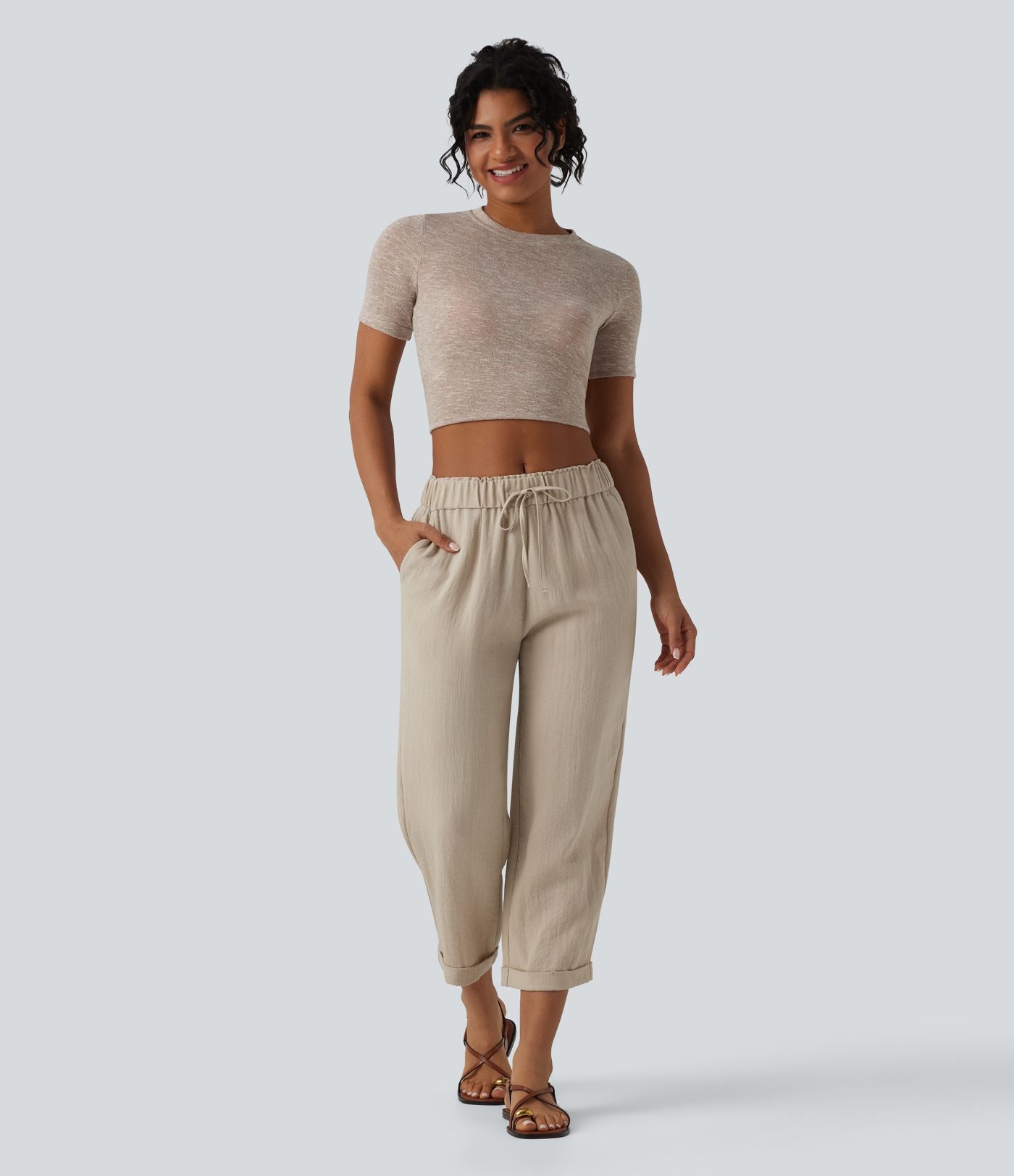 Jogging fuselé taille mi-haute à cordon avec poches