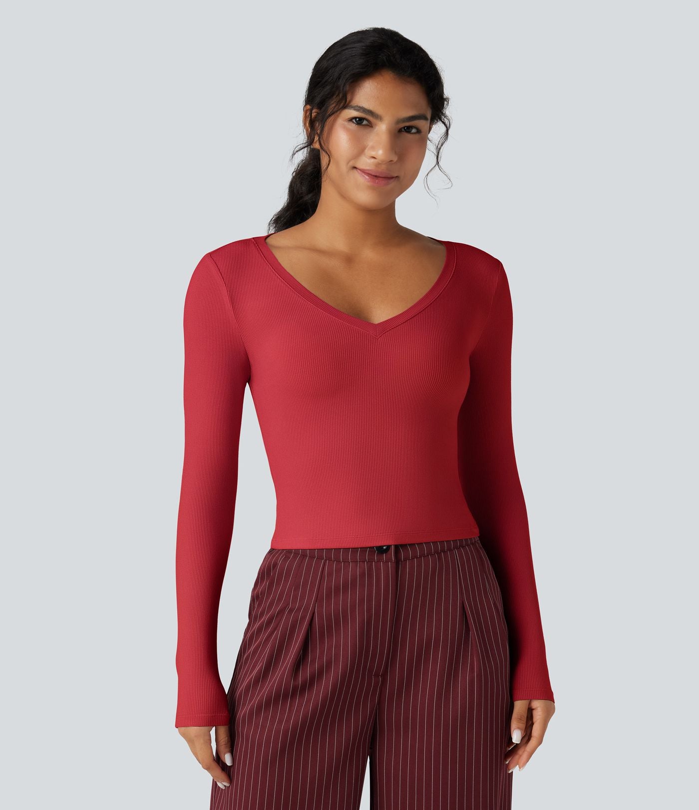T-shirt tailleur côtelé court col V manches longues