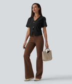 Blouse de travail col V manches courtes aspect lin