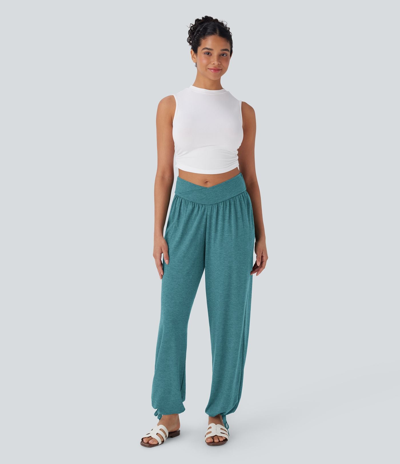 Pantalon de jogging décontracté à taille haute croisée avec poches latérales et cordon de serrage