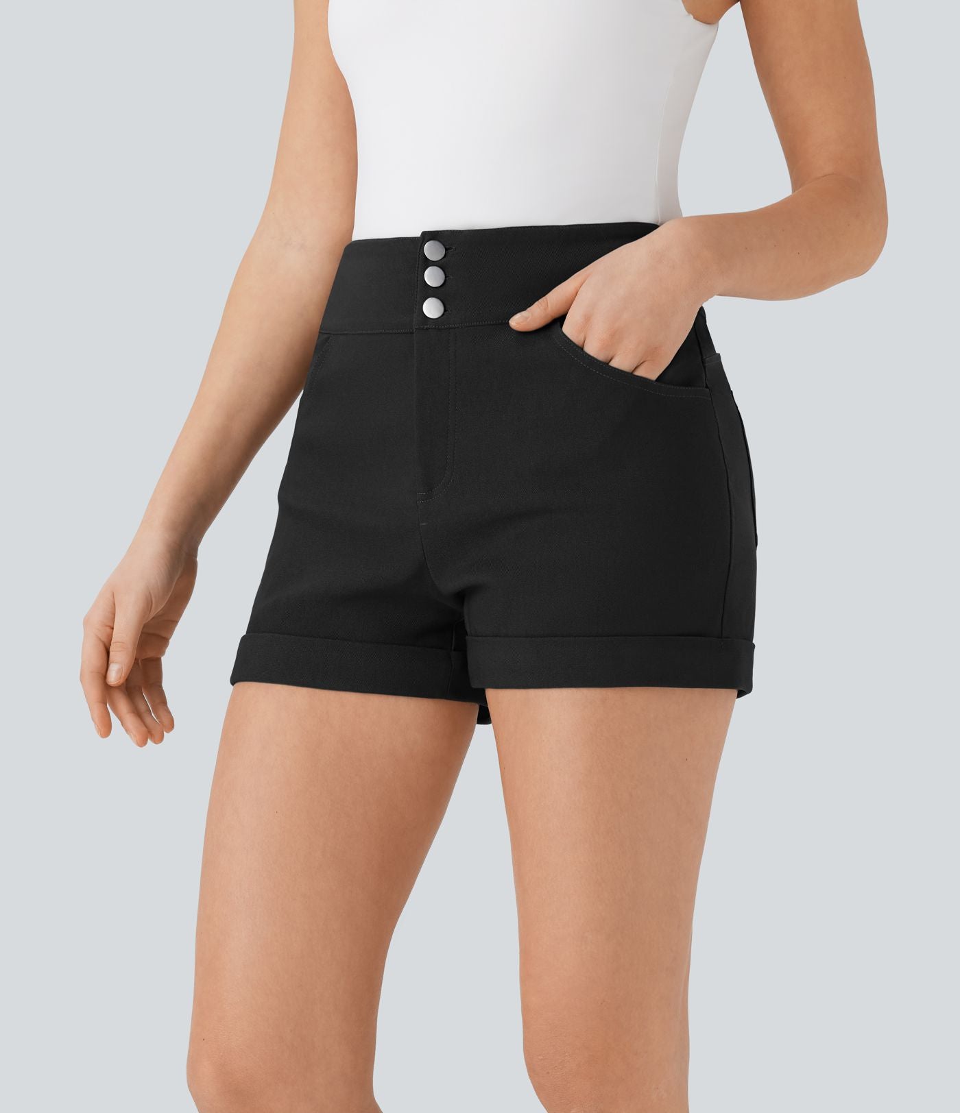 Short décontracté moulant taille haute avec boutons, ourlet roulé et poches