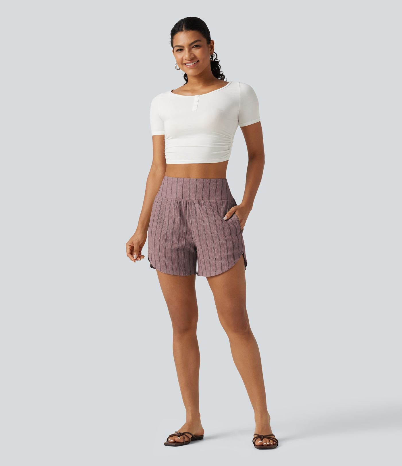 Short casual taille haute ourlet arrondi rayures avec poches