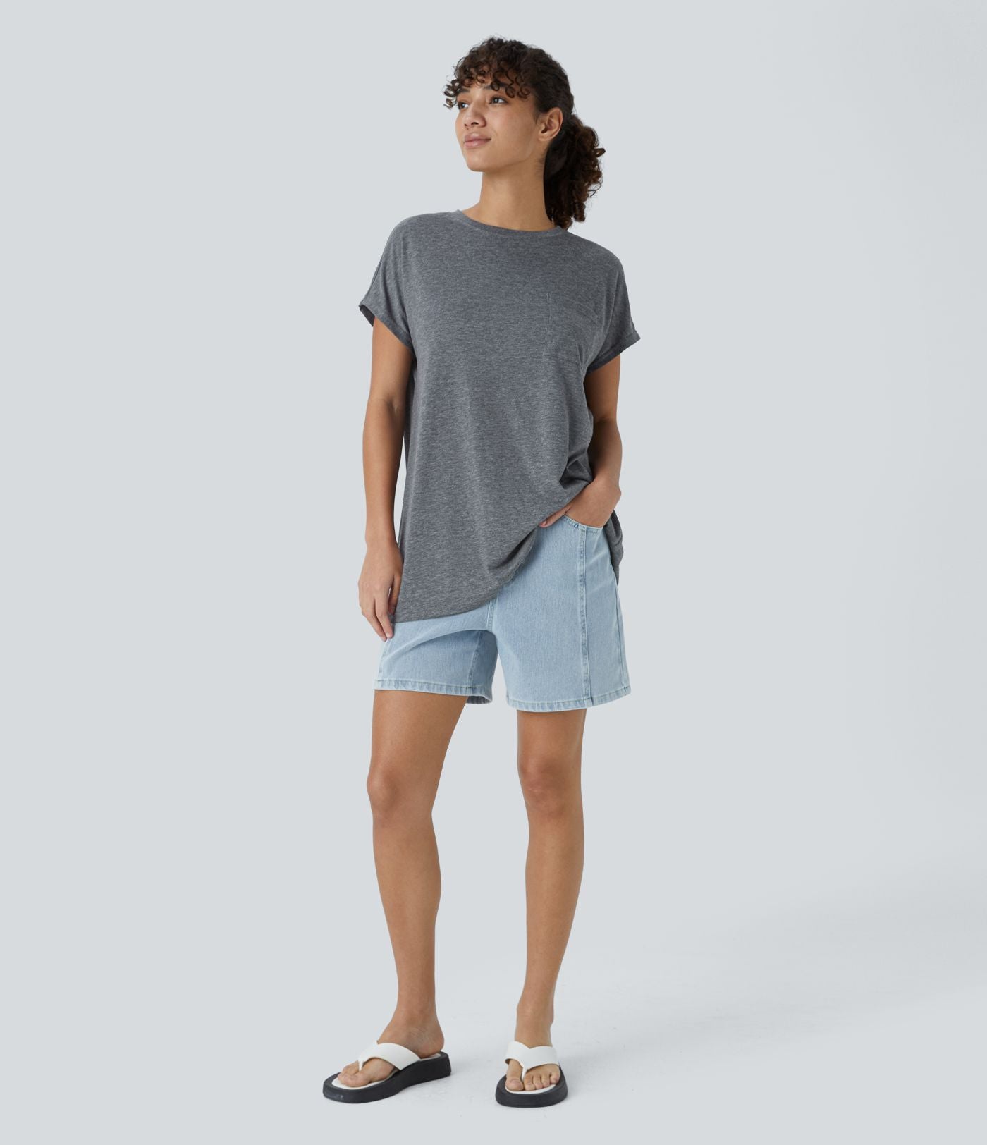 T-shirt Casual Relax à Col Rond Poche Poitrine Ourlet Fendu