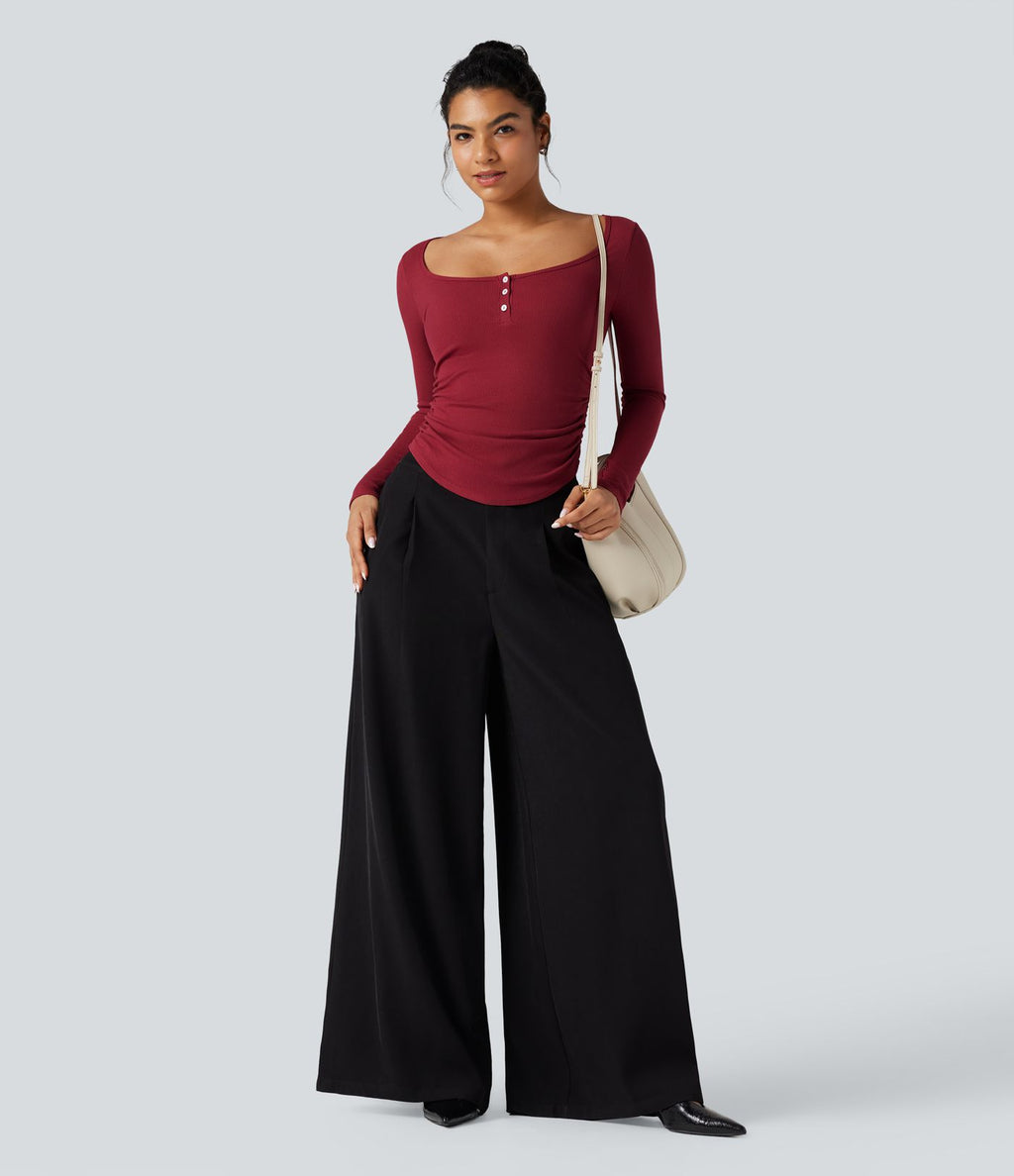 T-shirt tailleur côtelé col henley froncé ourlet arrondi manches longues