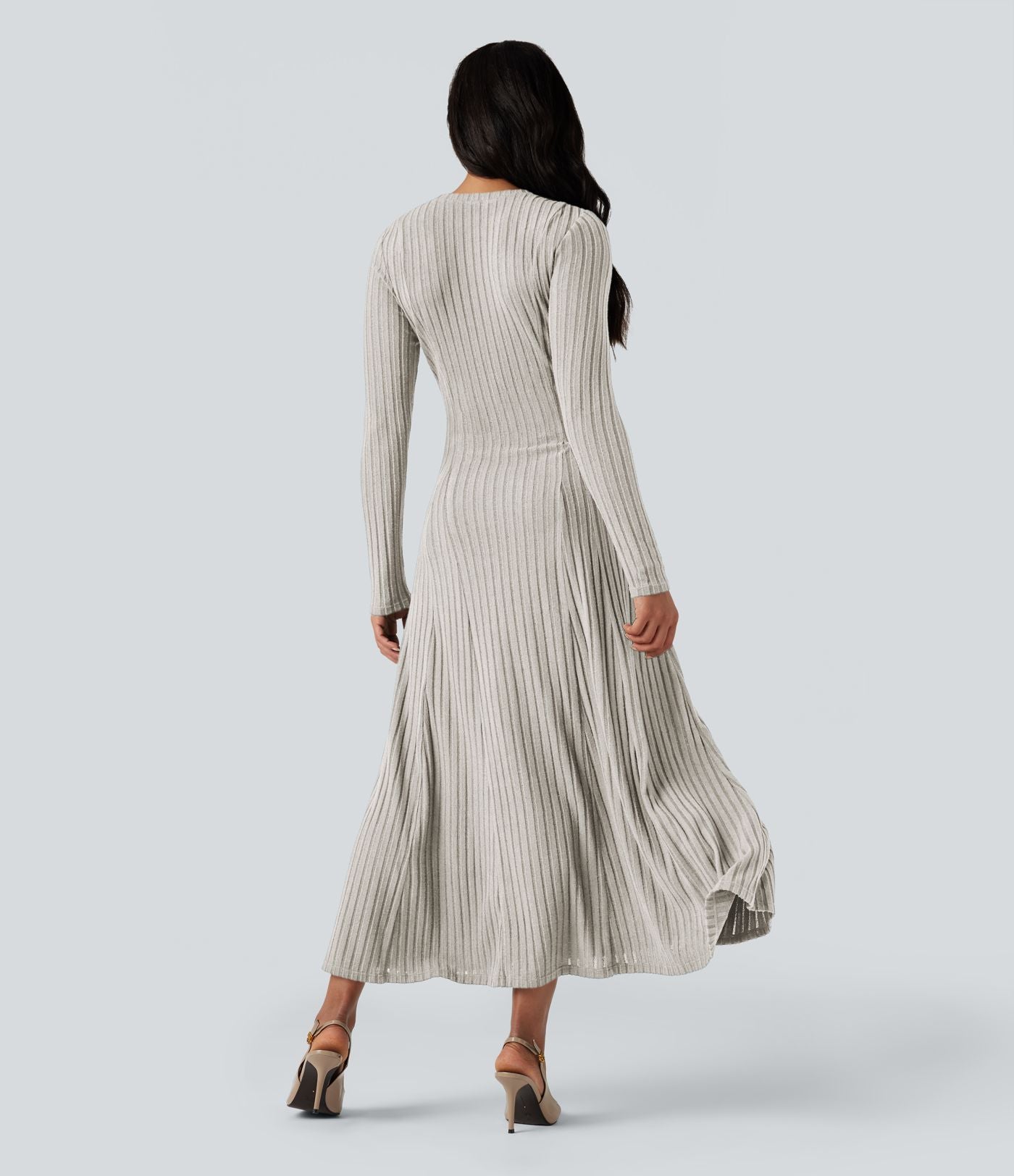 Robe longue fluide maille côtelée col henley manches longues