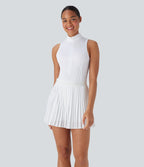 Robe de tennis courte 2-en-1 sans manches ajourée plissée à séchage rapide Breezeful™ avec poches latérales