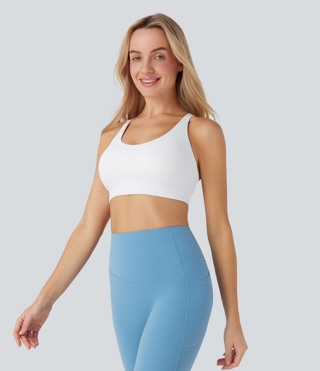 Brassière de sport entraînement SpeedWave™ soutien intermédiaire coques moulées perforé crochet réglable séchage rapide bonnets A-D