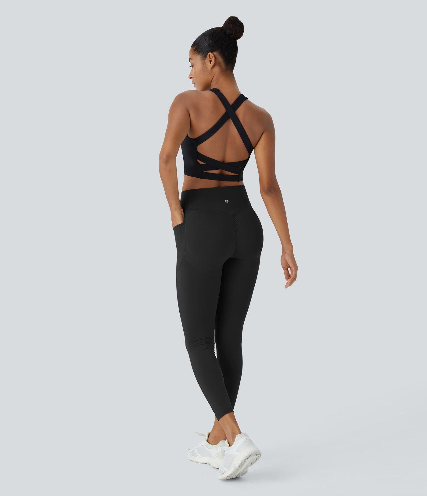 Legging d'entraînement gainant galbant taille haute avec effet scrunch et poches Halara UltraSculpt™