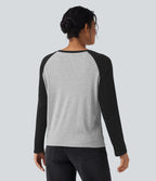 Top col rond manches raglan longues color block