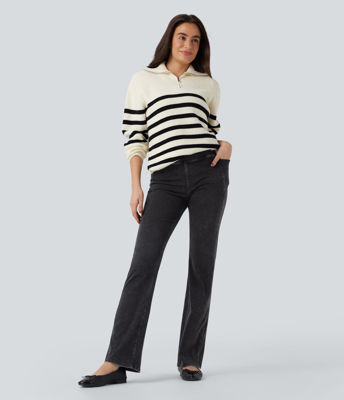 Jean décontracté à coupe bootcut gainant taille haute avec poches Halara Flex™