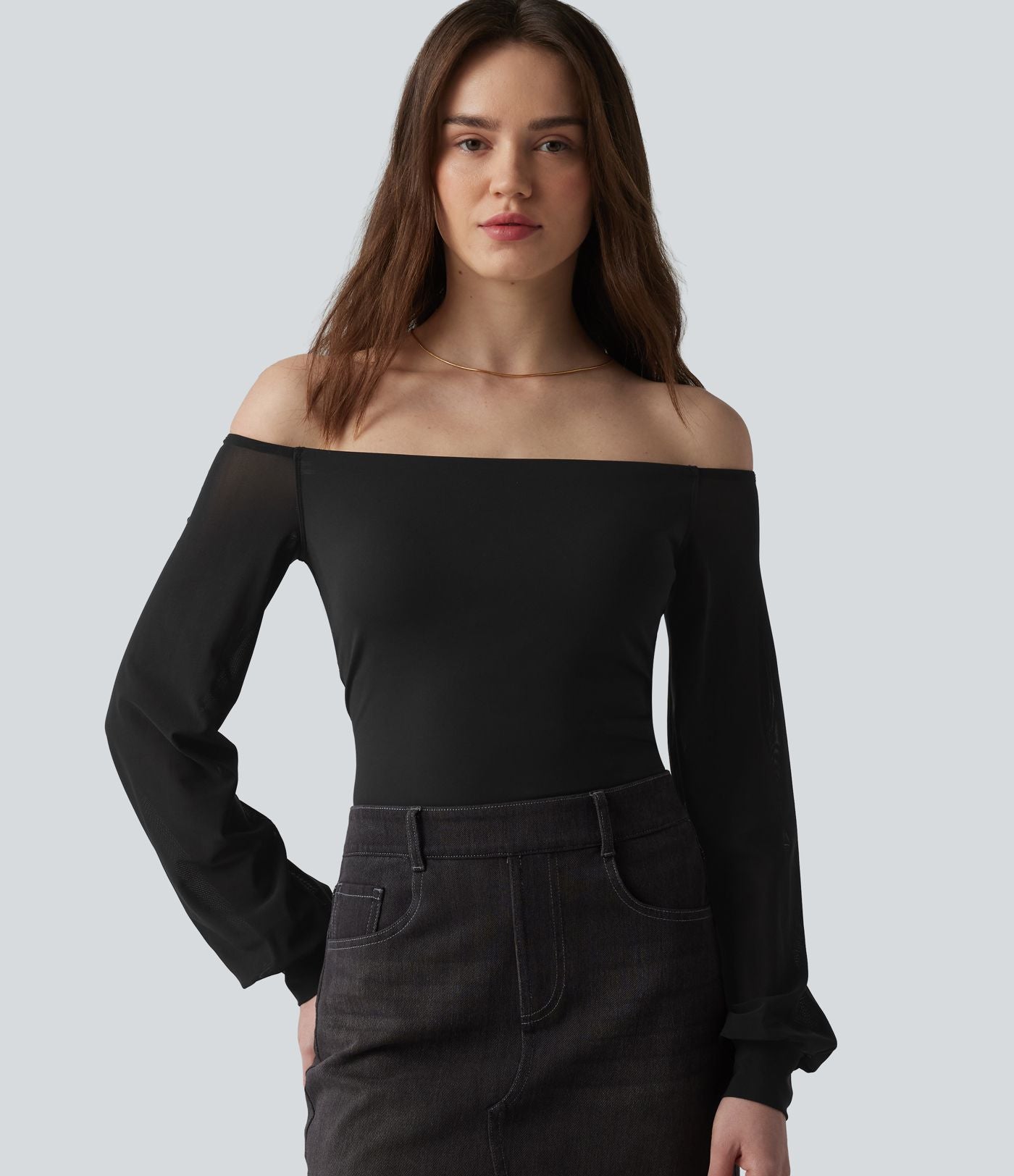 T-shirt SoftlyZero™ Airy décontracté épaules dénudées manches longues en tulle respirant effet frais InstantCool avec brassière intégrée, protection solaire UPF50+