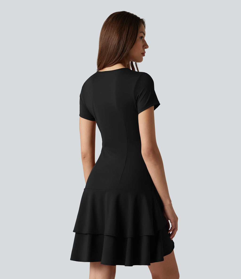 Robe mini décontractée SoftlyZero™ Airy col rond, manches courtes, ourlet à volants étagés, à effet frais InstantCool