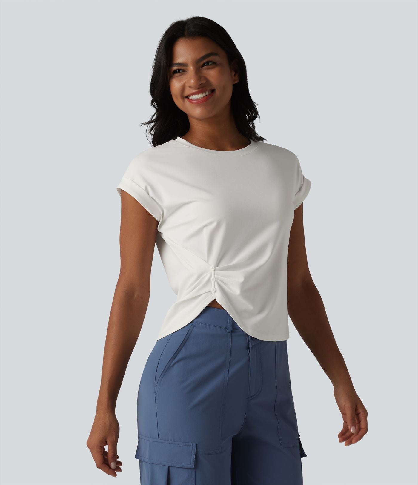 T-shirt casual col rond manches courtes avec ourlet incurvé et fentes latérales
