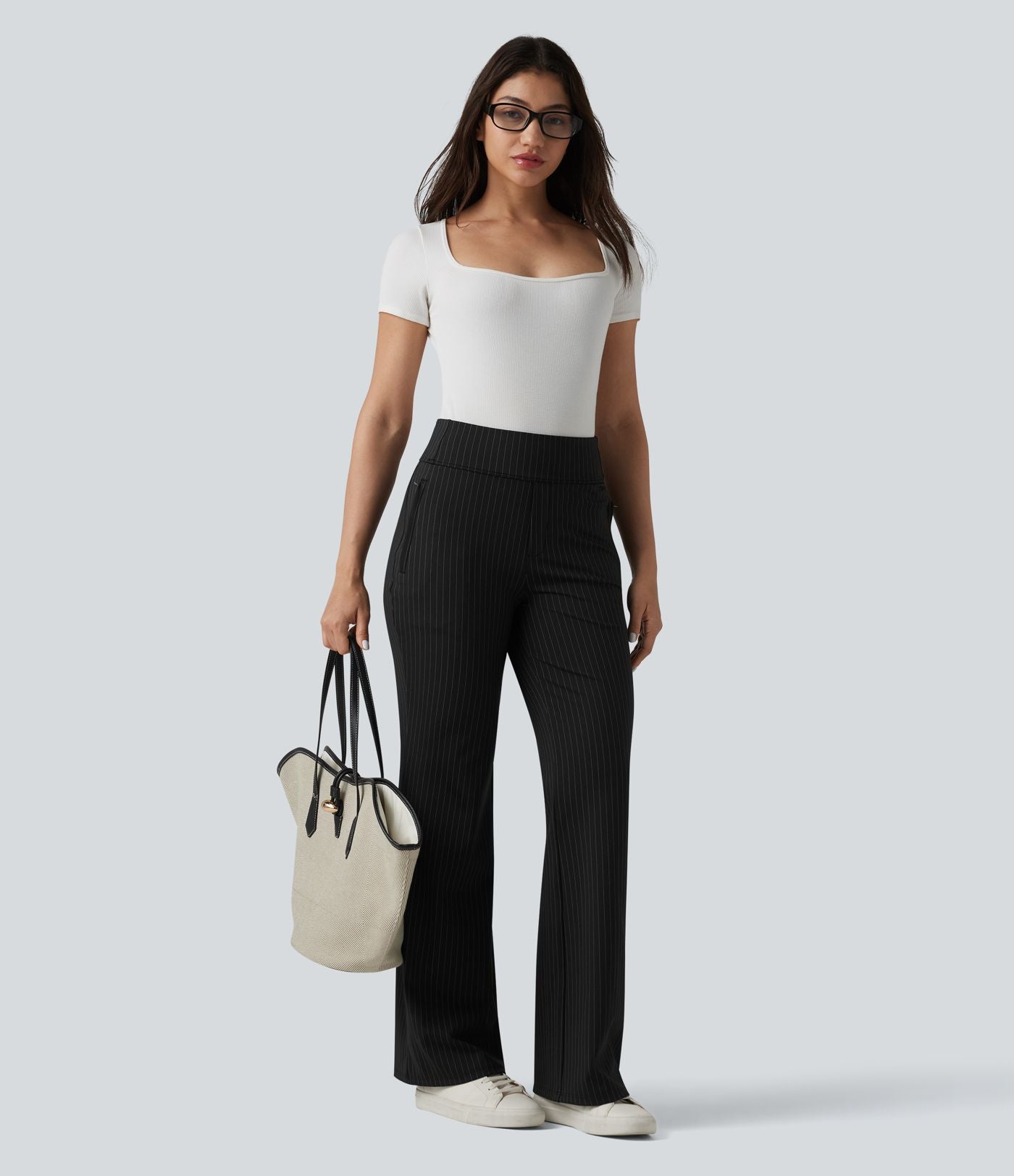 Pantalon tailleur évasé taille mi-haute à rayures, avec poches