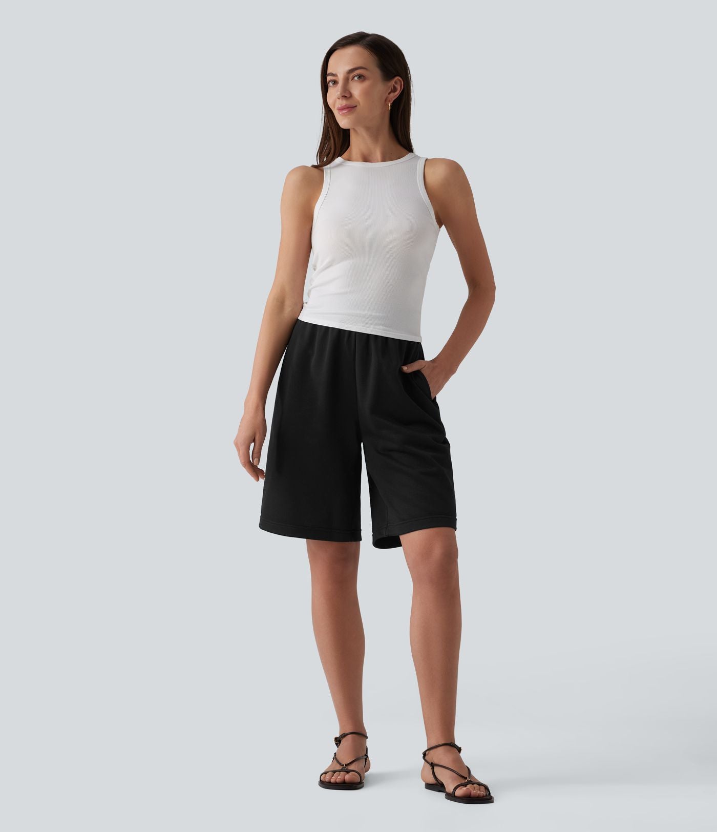 Bermuda casual ample taille mi-haute en molleton français à cordon de serrage intérieur avec poches