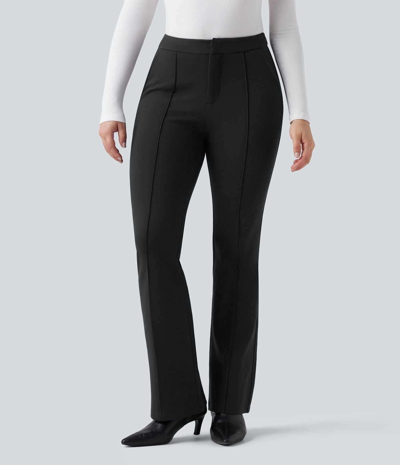 Pantalon tailleur évasé taille haute avec poches