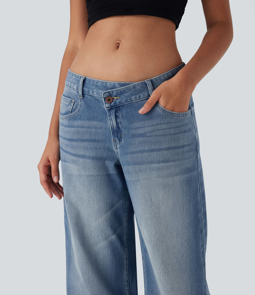 Halara Flex™ Jean large asymétrique taille basse avec bouton, fermeture éclair et poches multiples, délavé et extensible en maille