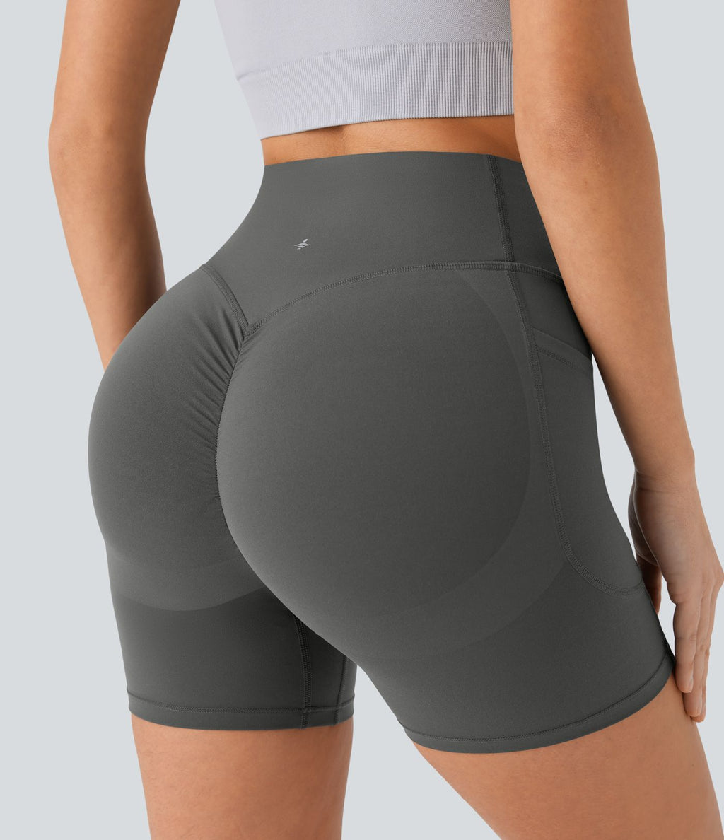 Short cycliste 12,5 cm d'entraînement gainant galbant taille haute avec effet scrunch et poches Halara UltraSculpt™