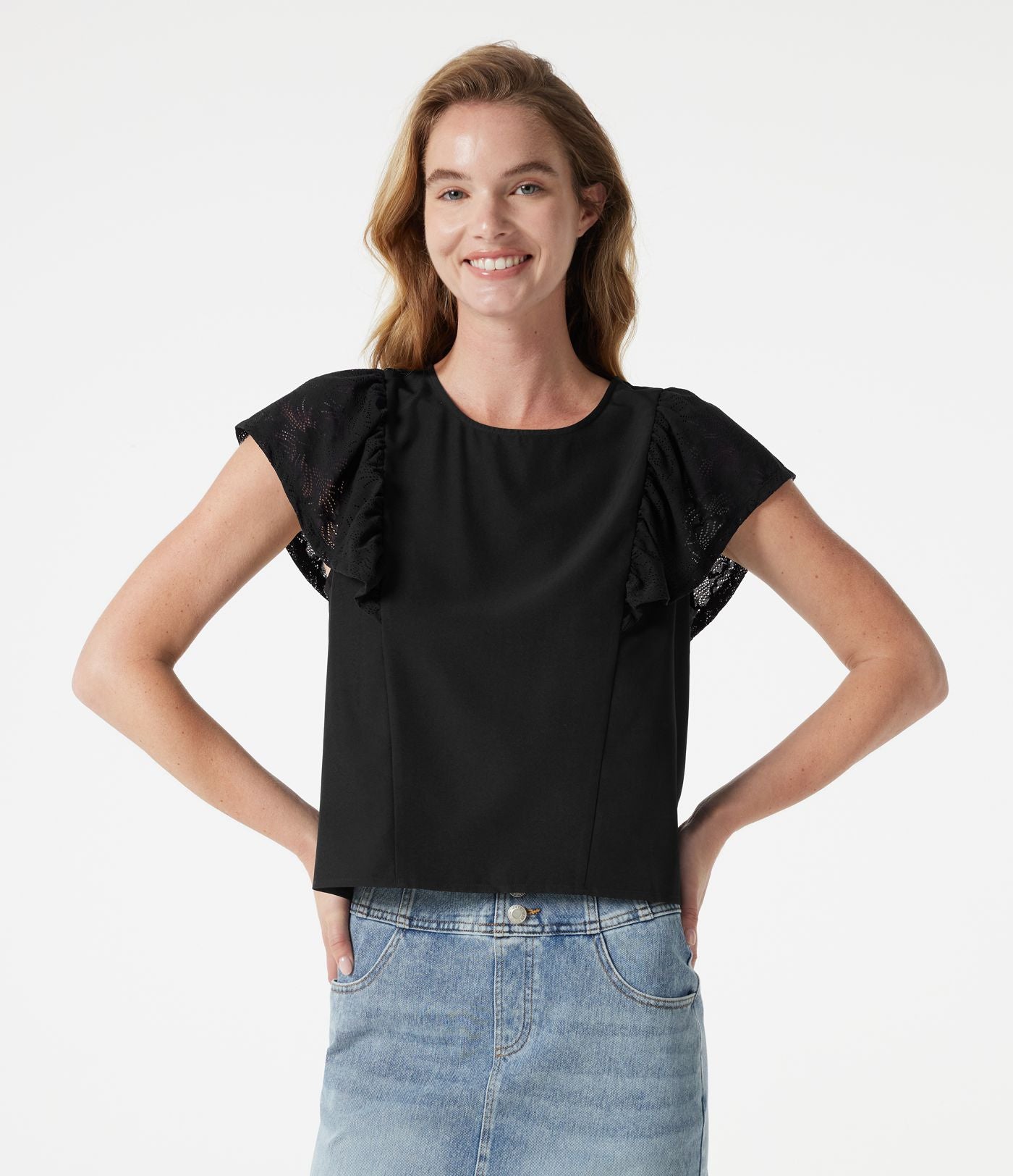 Blouse casual col rond avec découpe goutte d'eau au dos, dentelle contrastée et manches à volants