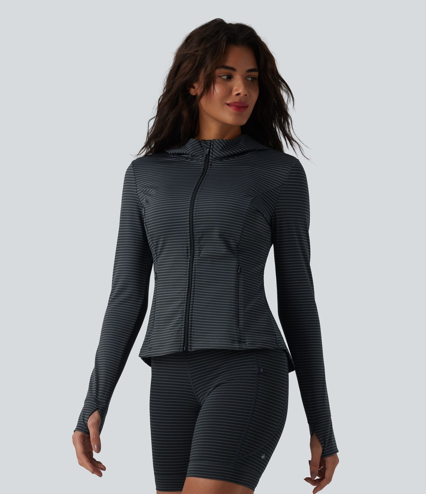 Veste de yoga à capuche manches longues avec trous pour pouces et rayures avec poches