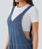 Salopette décontractée Halara Flex™ en denim extensible délavé, col V et poches latérales