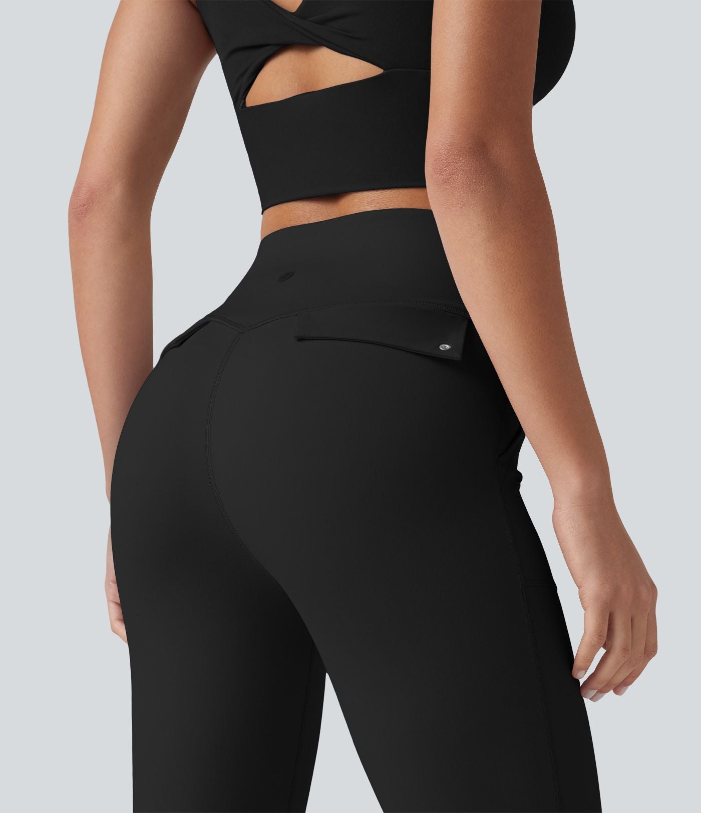 Halara UltraSculpt™ Legging évasé décontracté taille haute ventre plat avec poches
