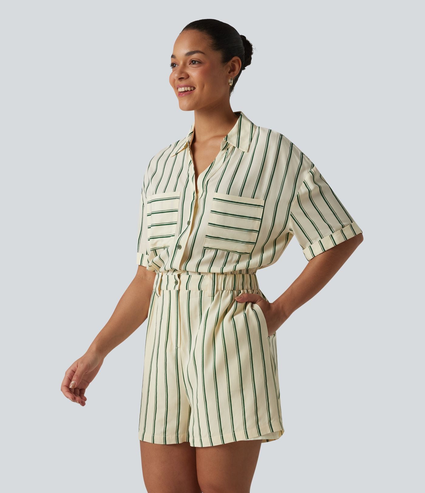 Combinaison-chemise décontractée rayée à manches courtes avec poches