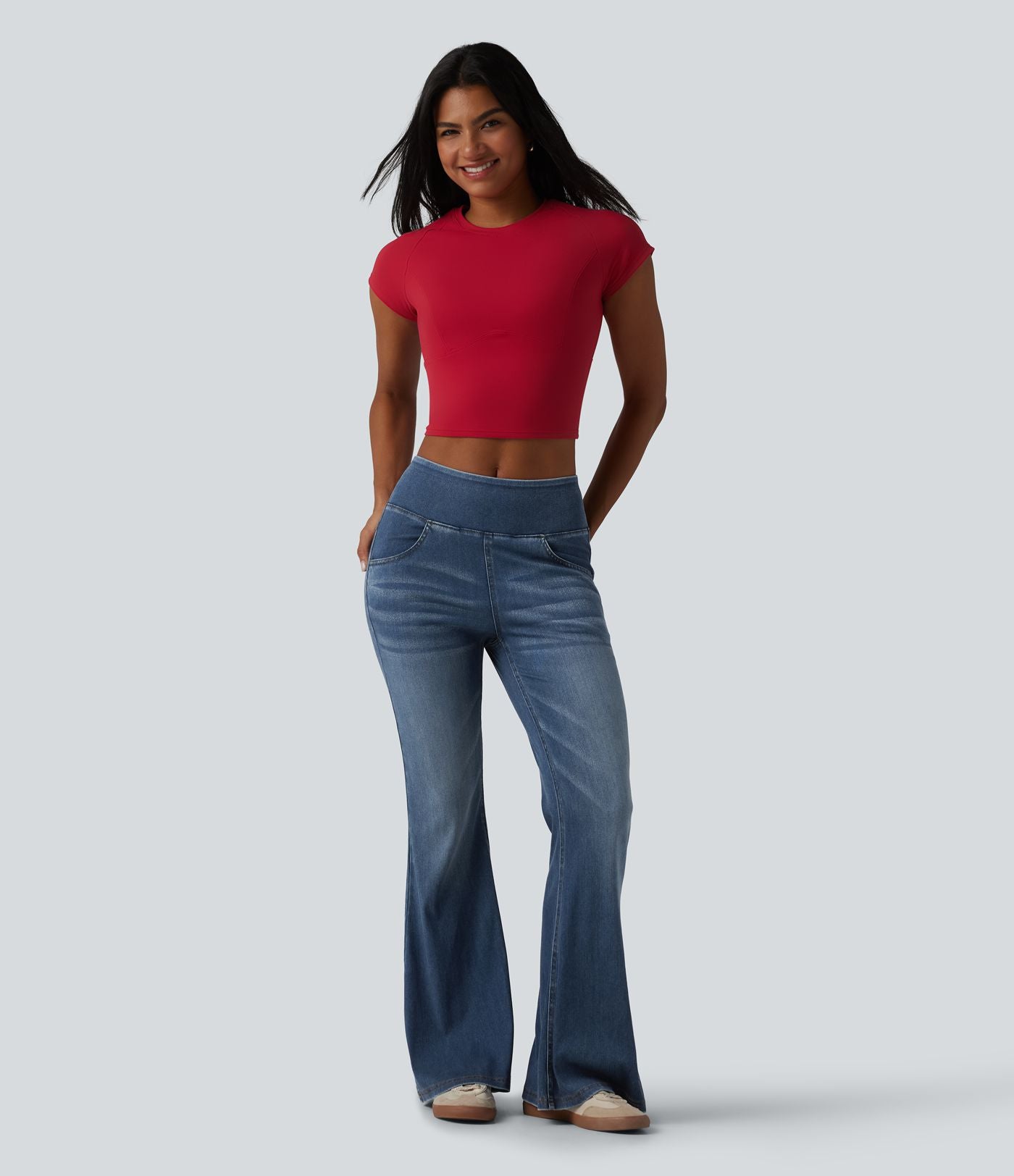 Halara Flex™ Jean évasé décontracté taille mi-haute en lyocell délavé avec poches
