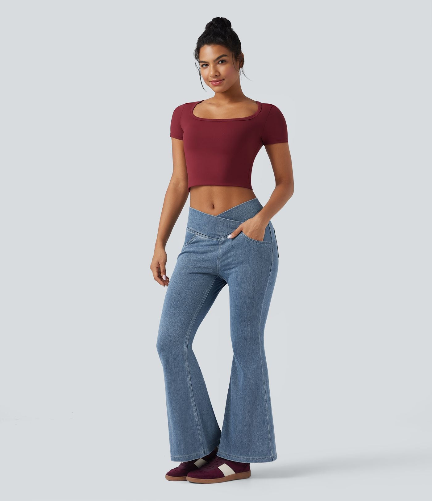 Halara Flex™ - Jean Ultra Evasé Tricot Extensible Lavé Poches Croisées Taille Haute